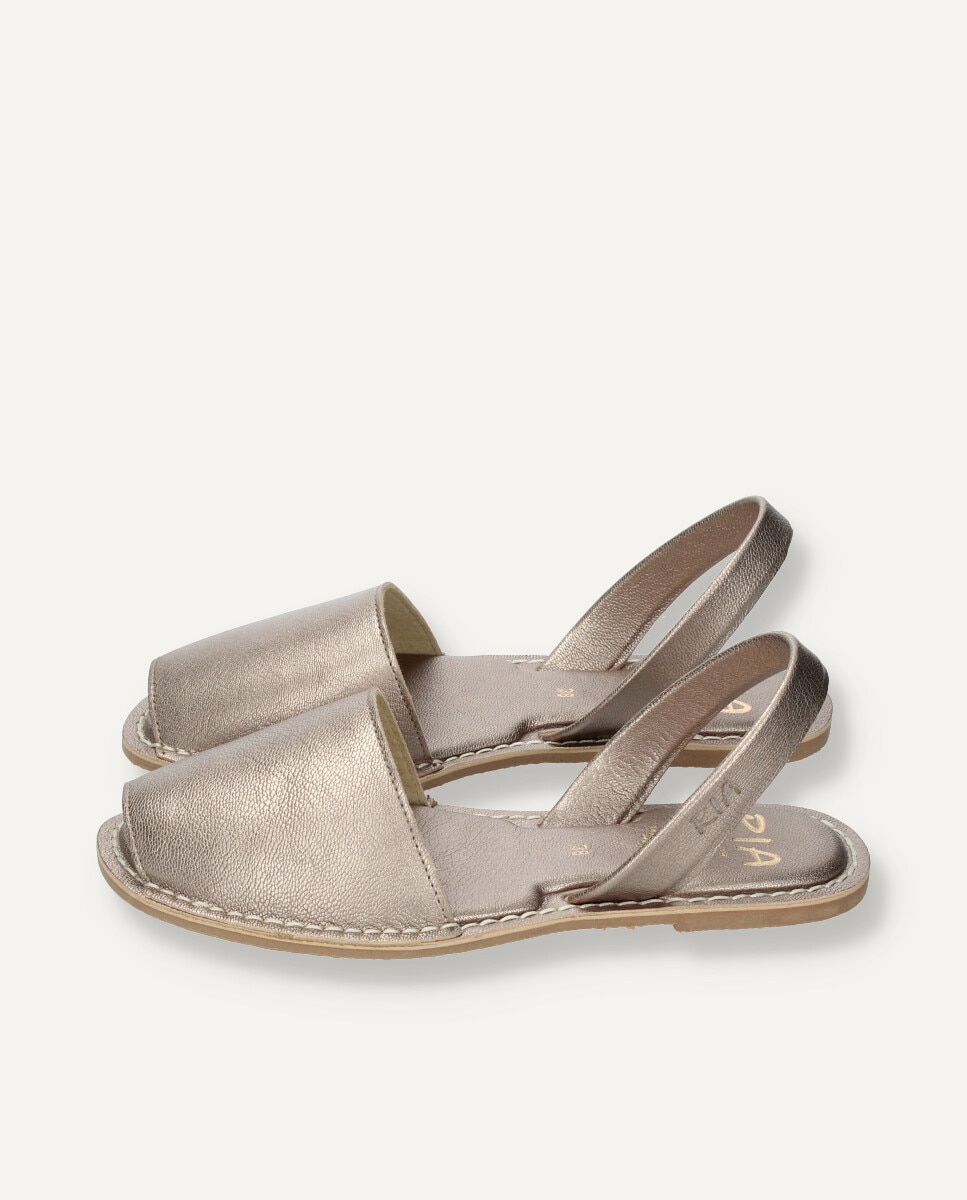 Menorquinas de mujer en piel caprina - Ria Menorca - Oro Oro-4