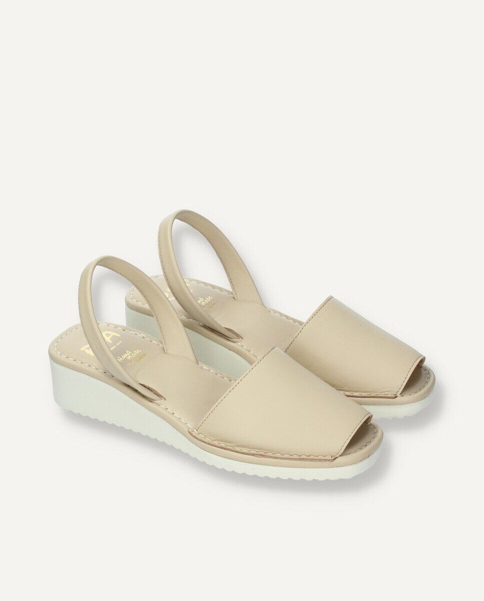 Menorquinas de mujer monocolor en color beig - Ria Menorca - Beige Beige-6
