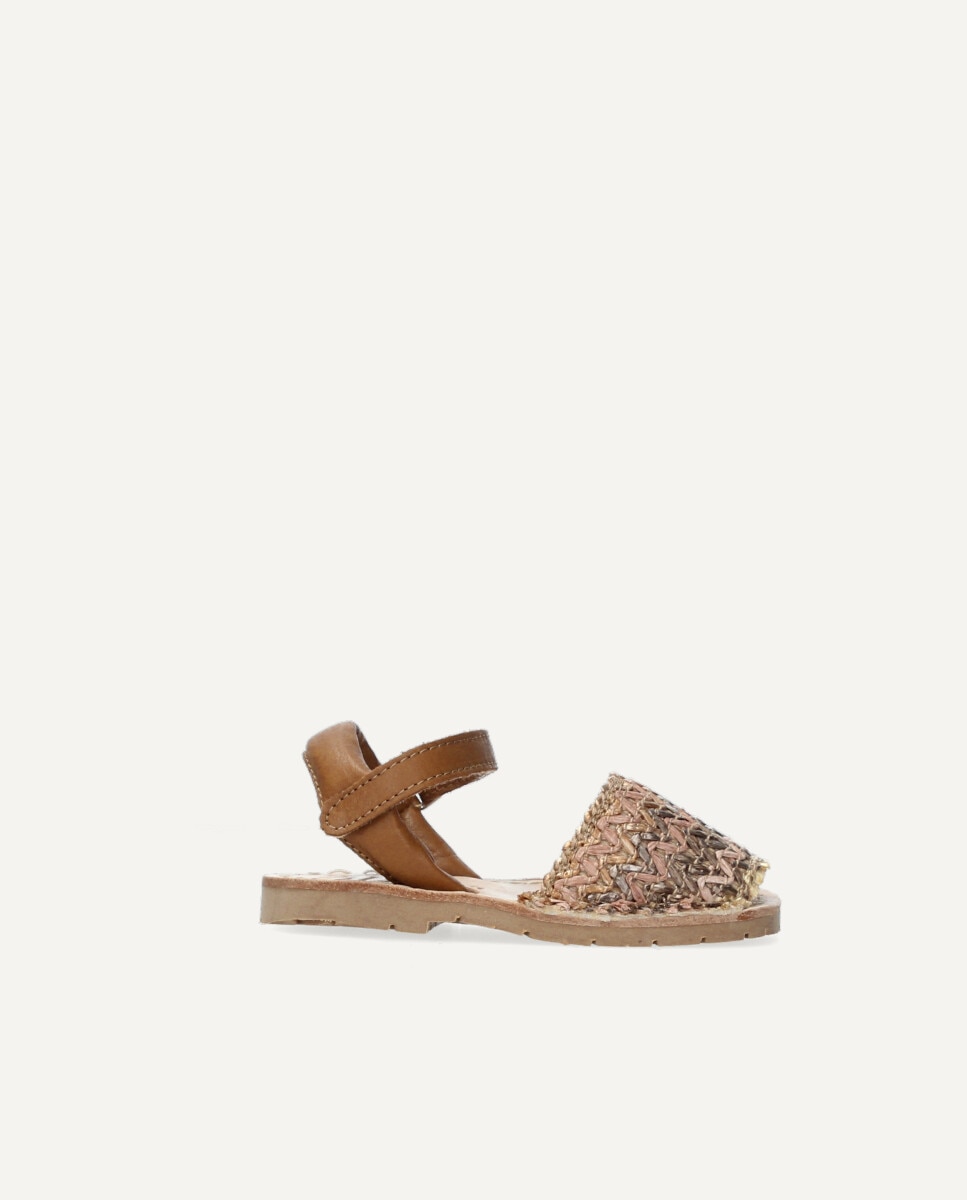 Imagen 0 de Menorquinas unisex combinandas en tejido multicolor y piel Estampado