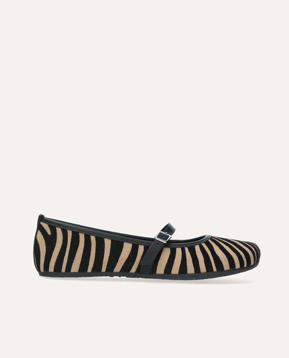 Ria Menorca - Mercedita de mujer barefoot en estampado de cebra.