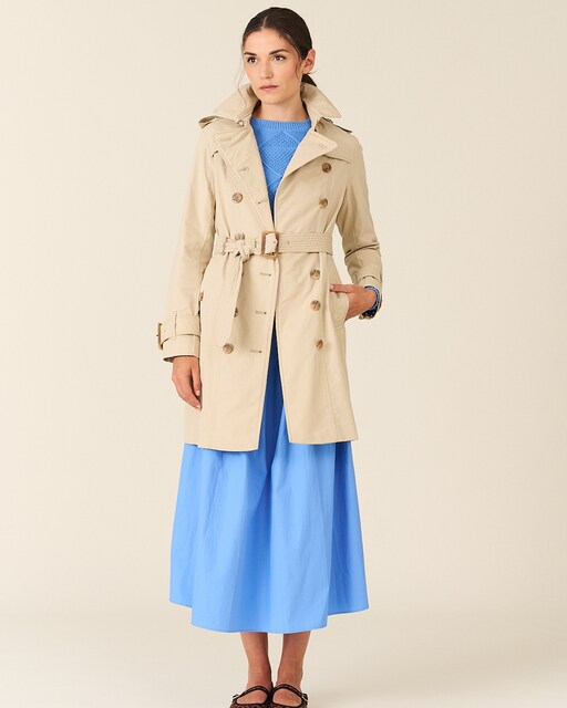 Imagen 0 de Gabardina de mujer con diseño atemporal repelente al agua