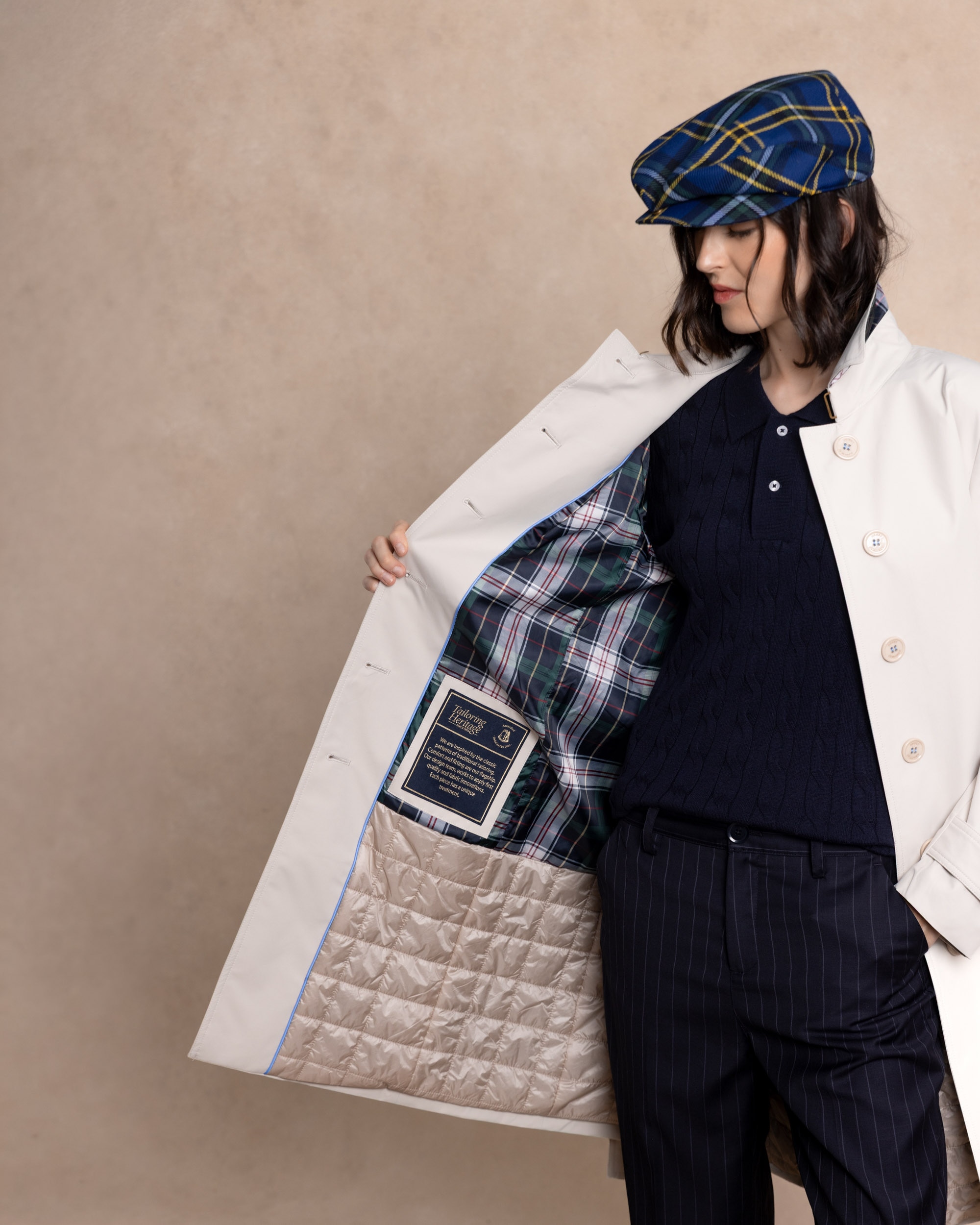 Imagen 3 de Gabardina larga de mujer - Henry Arroway - Gris Gris