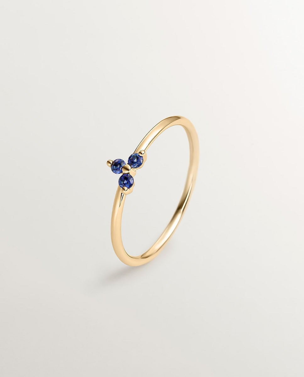 Anillo de oro amarillo de 9k con zafiros azules - Aristocrazy - Dorado Dorado-1