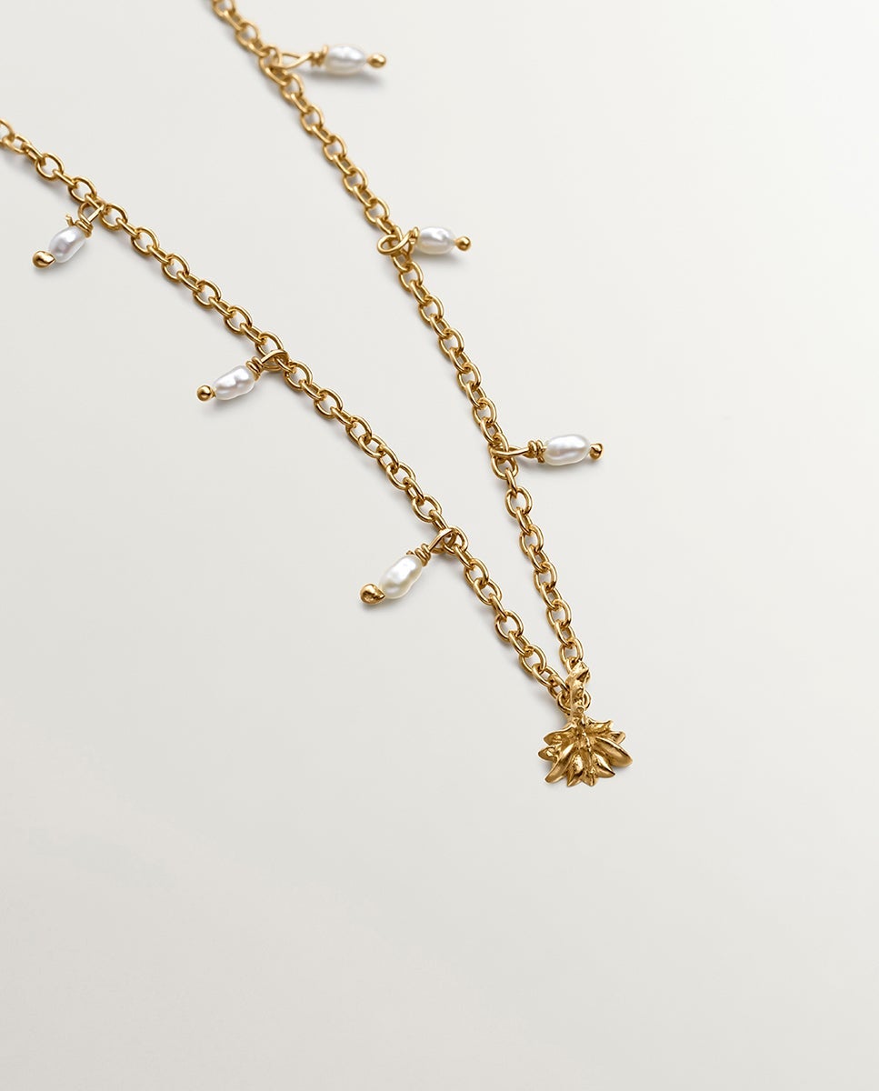 Cadena con colgante de plata 925 bañada en oro amarillo de 18k con perlas de río y flor de loto - Aristocrazy - Blanco Blanco-3