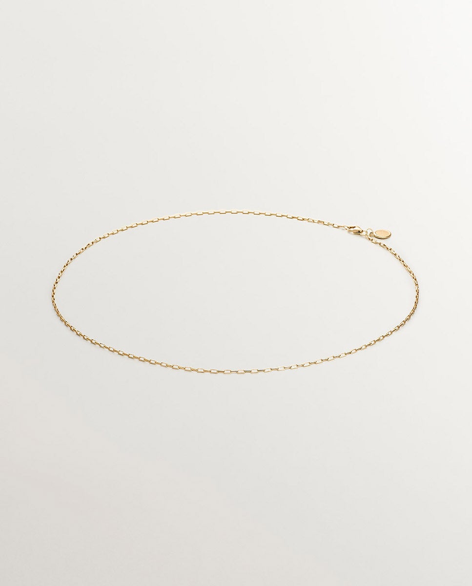 Cadena de plata bañada en oro amarillo de 18K con eslabones rectangulares