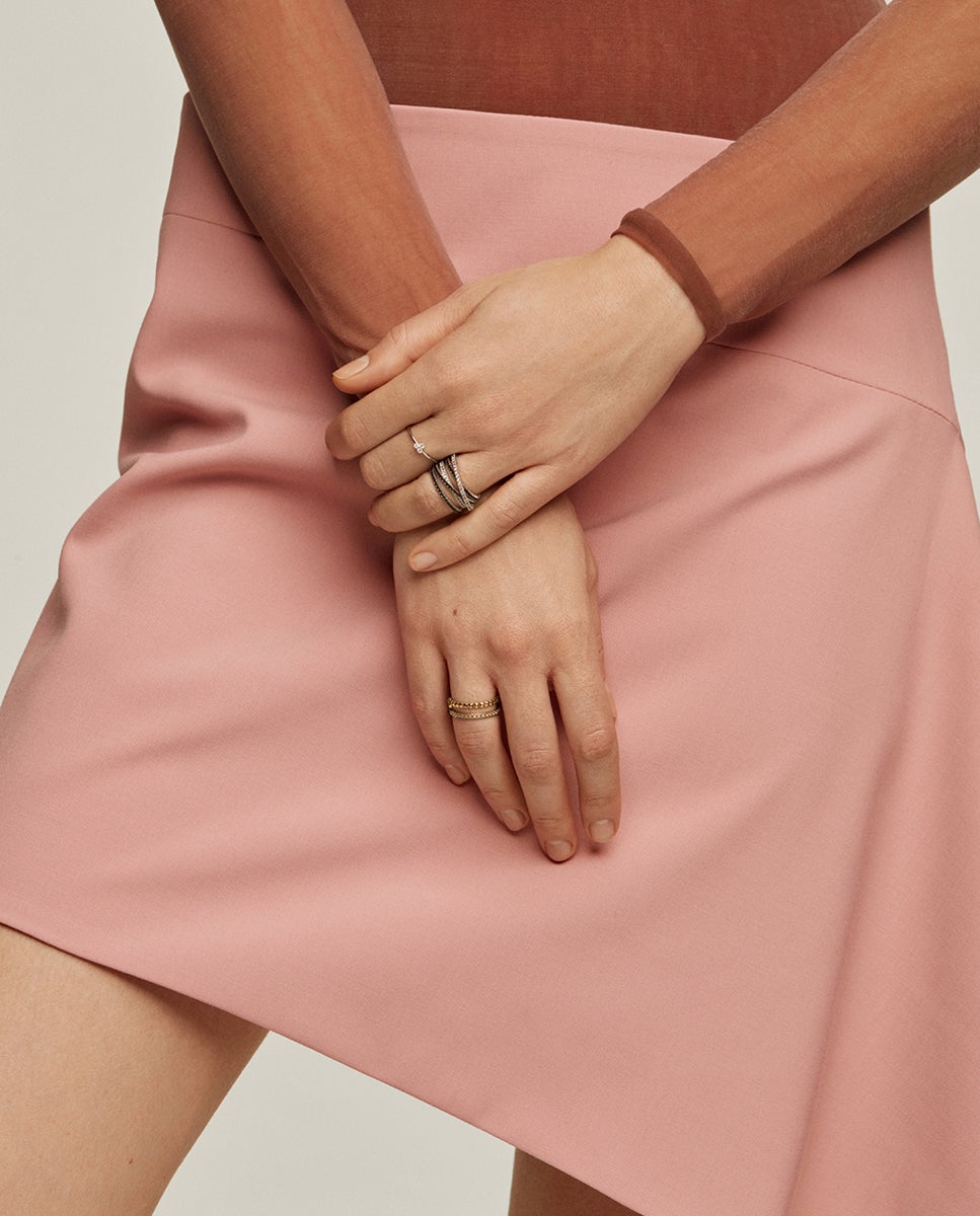 Anillo doble de plata 925 bañada en oro amarillo de 18K con relieve y topacios blancos Blanco Aristocrazy Blanco-6