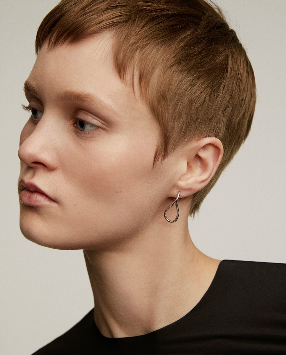 Pendientes de aro ondulados medianos de plata 925 Plata-2