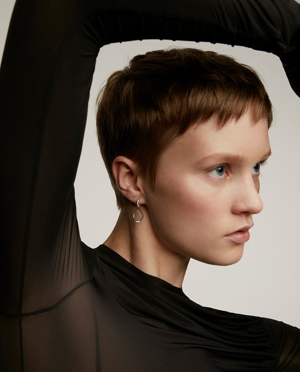 Pendientes de aro ondulados medianos de plata 925 Plata-4