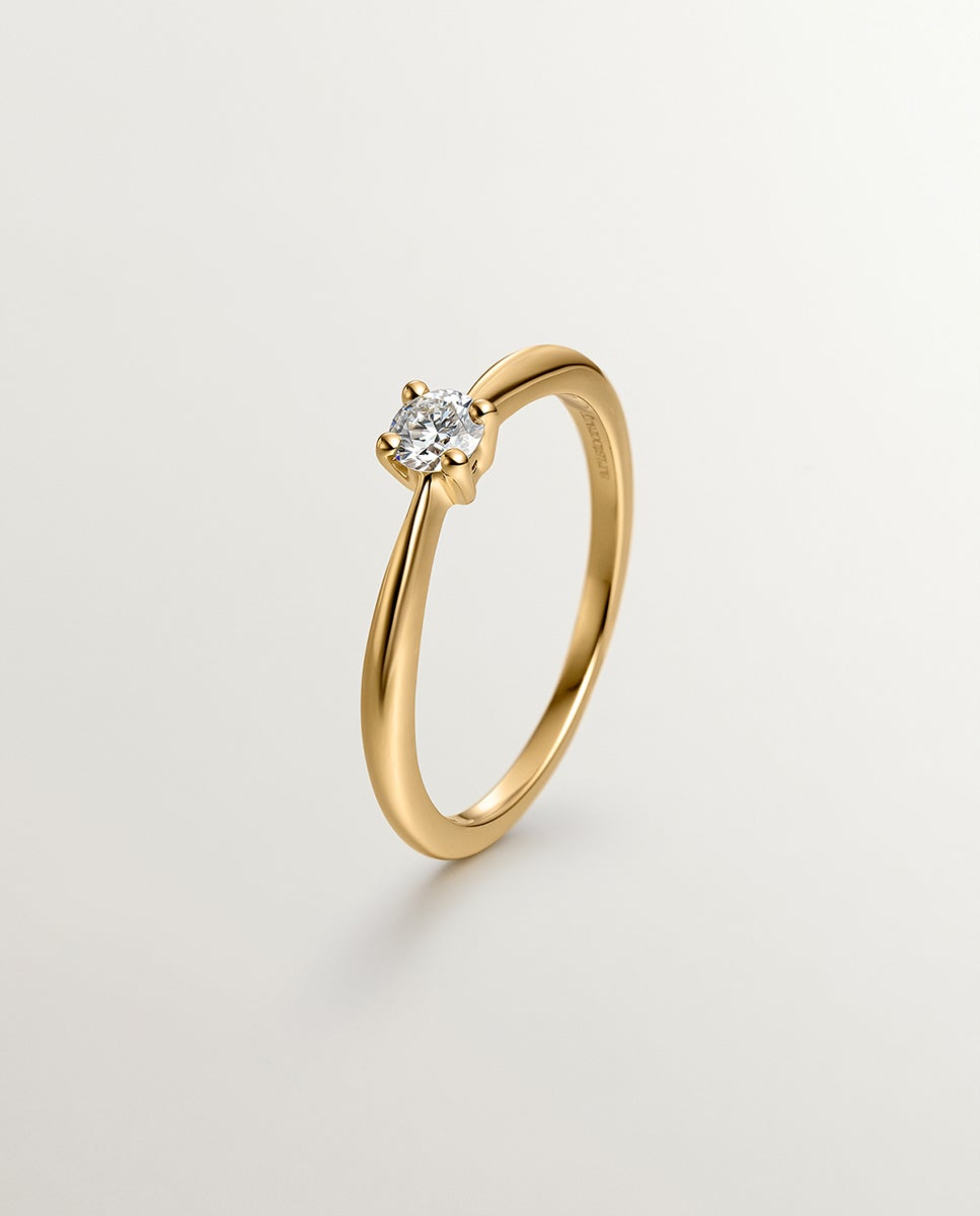 Anillo solitario de oro amarillo de 18k con diamante de 0,15cts - Aristocrazy - Dorado Dorado-1