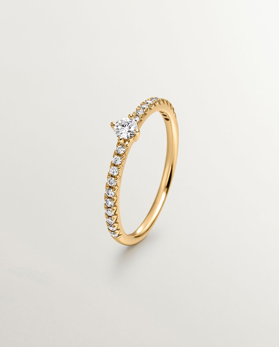 Anillo solitario de oro amarillo de 18k con diamantes - Aristocrazy - Dorado Dorado-3