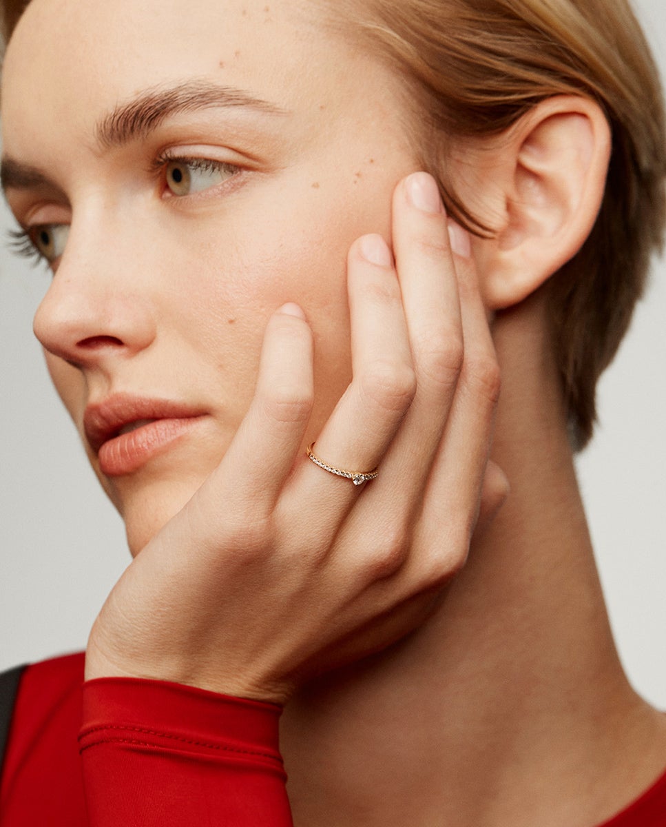 Anillo solitario de oro amarillo de 18k con diamantes - Aristocrazy - Dorado Dorado-4