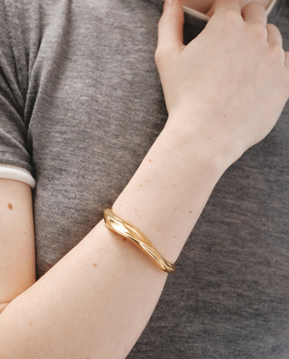 Pulsera rígida de plata 925 bañada en amarillo de 18k con textura - Aristocrazy - Oro Oro-4