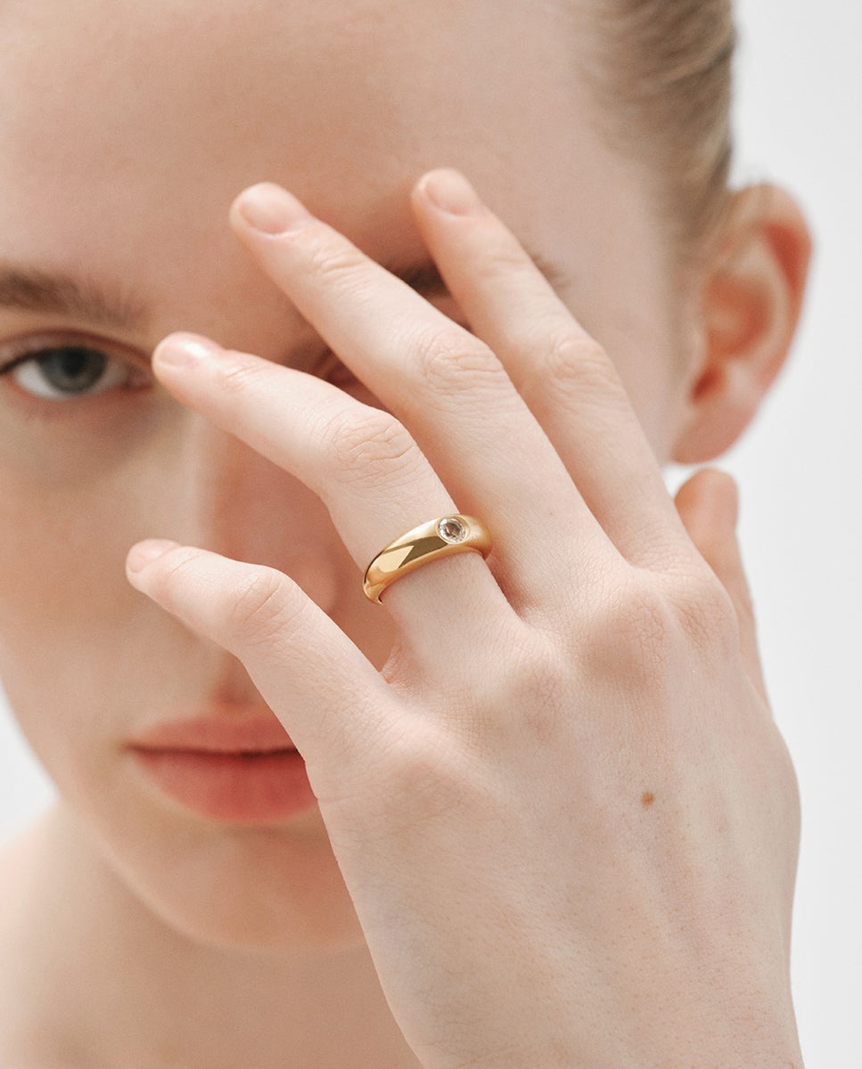 Anillo de plata 925 bañada en oro amarillo de 18k con topacio - Aristocrazy - Blanco Blanco-2