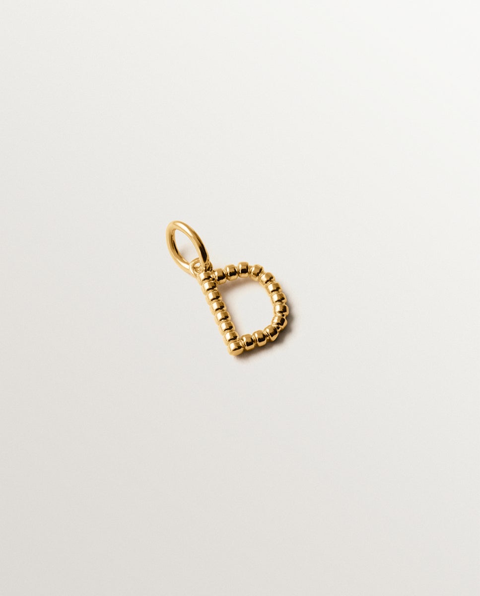 Charm de plata 925 bañada en amarillo de 18k con letra d y motivos de esferas - Aristocrazy - Oro Oro-1