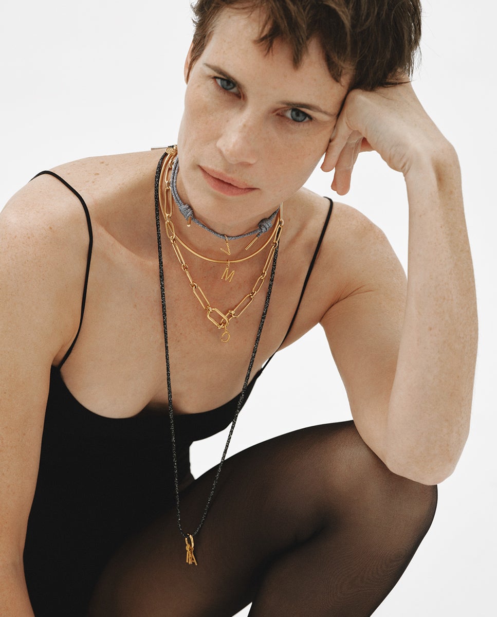Charm de plata 925 bañada en amarillo de 18k con letra d y motivos de esferas - Aristocrazy - Oro Oro-5