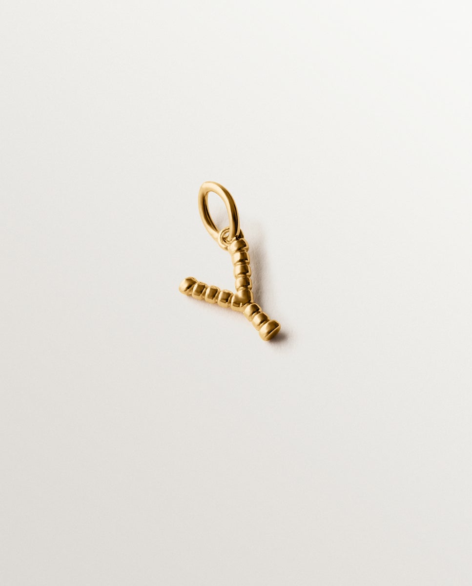 Charm de plata 925 bañada en amarillo de 18k con letra y y motivos de esferas - Aristocrazy - Oro Oro-1