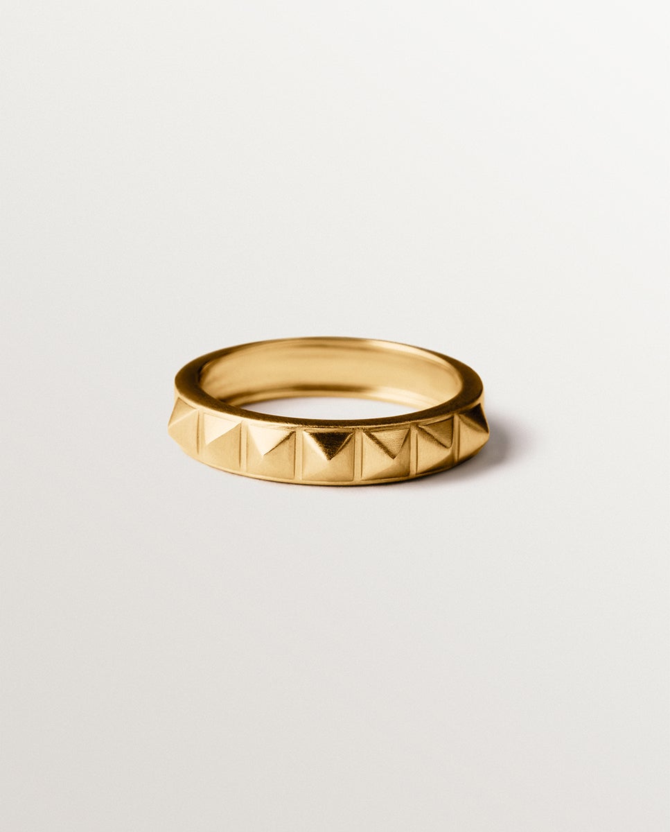 Anillo de plata 925 bañada en oro amarillo de 18k y motivo de tachuelas - Aristocrazy - Dorado Dorado-3