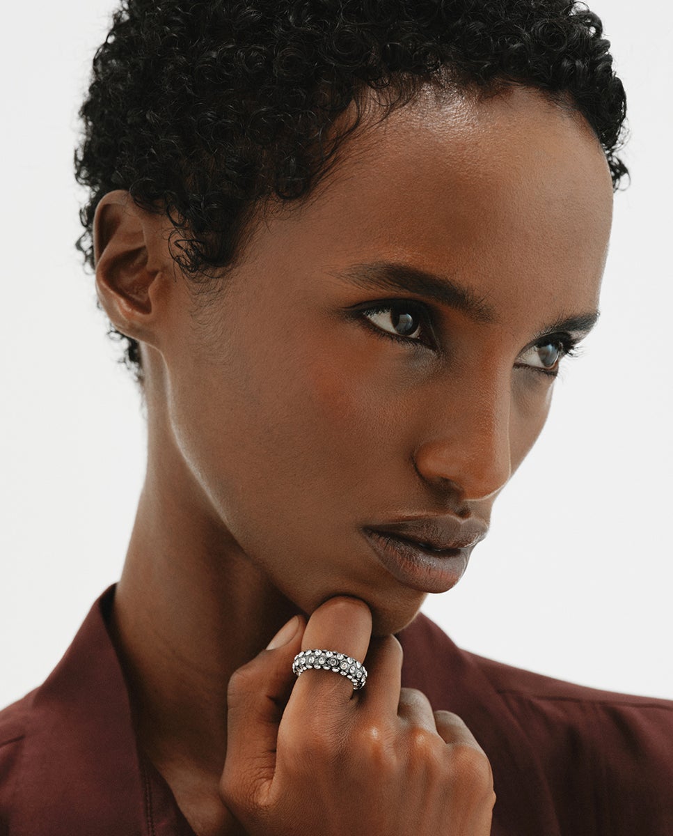 Imagen 4 de Anillo en forma de tubo con cristales - Aristocrazy - Negro Negro