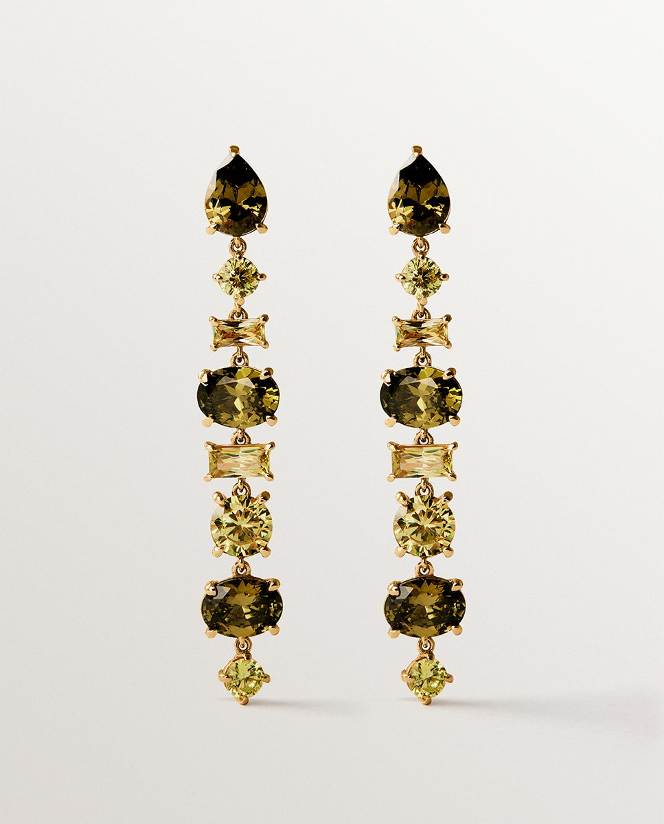 Imagen 0 de Pendientes largos bañados en oro amarillo con cristales verdes Dorado