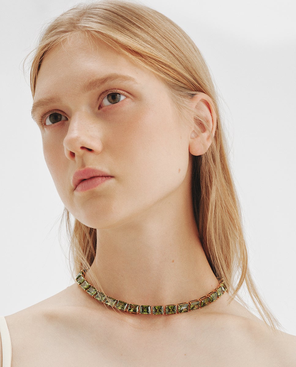 Imagen 2 de Collar bañado en oro amarillo con cristales verdes - Aristocrazy - Dorado Dorado