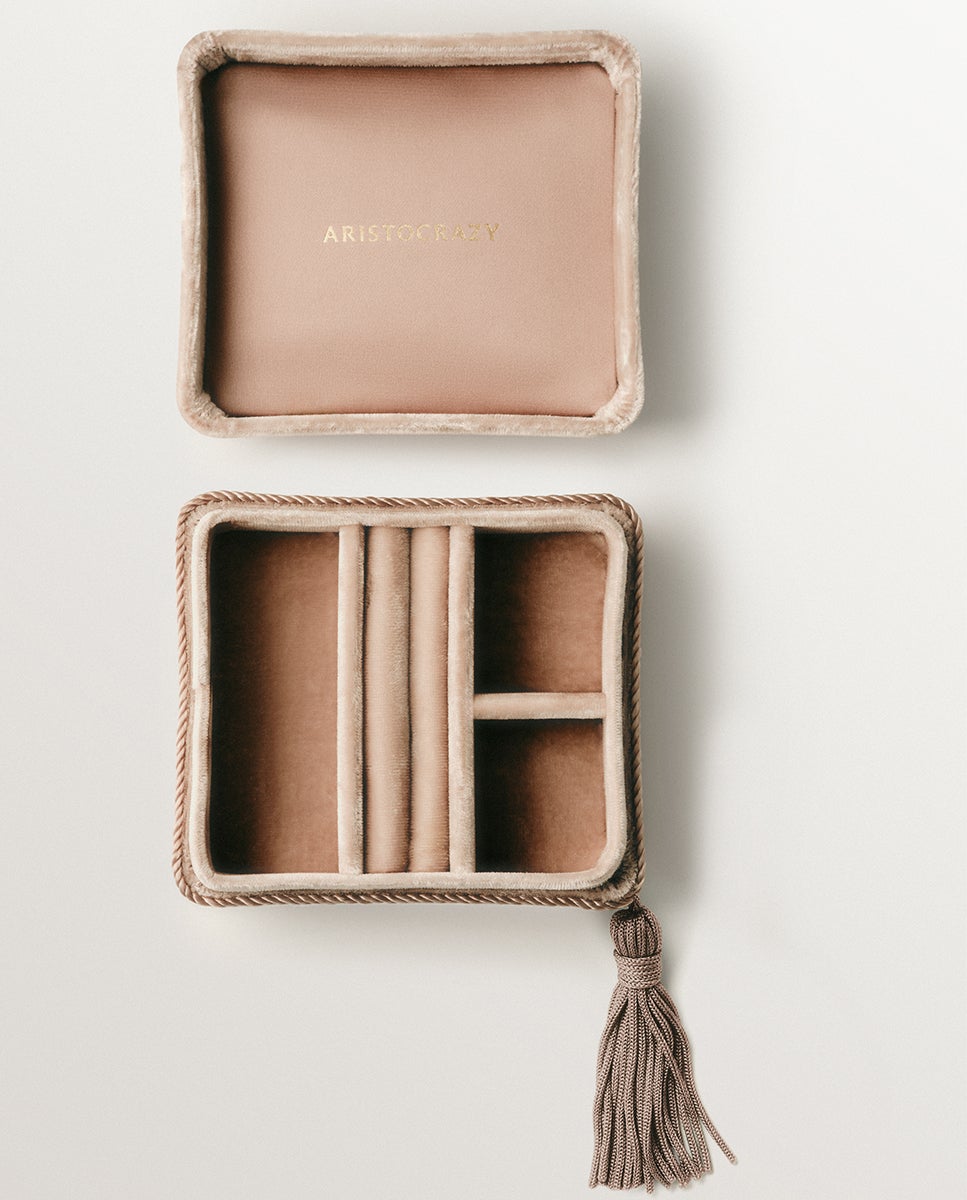 Imagen 3 de Joyero cuadrado en terciopelo - Aristocrazy - Mostaza Mostaza