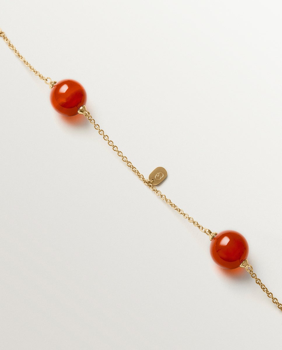Collar bañado en oro de 18k con efecto cepillado, ágata roja y motivo de esferas - Aristocrazy - Rojo Rojo-3