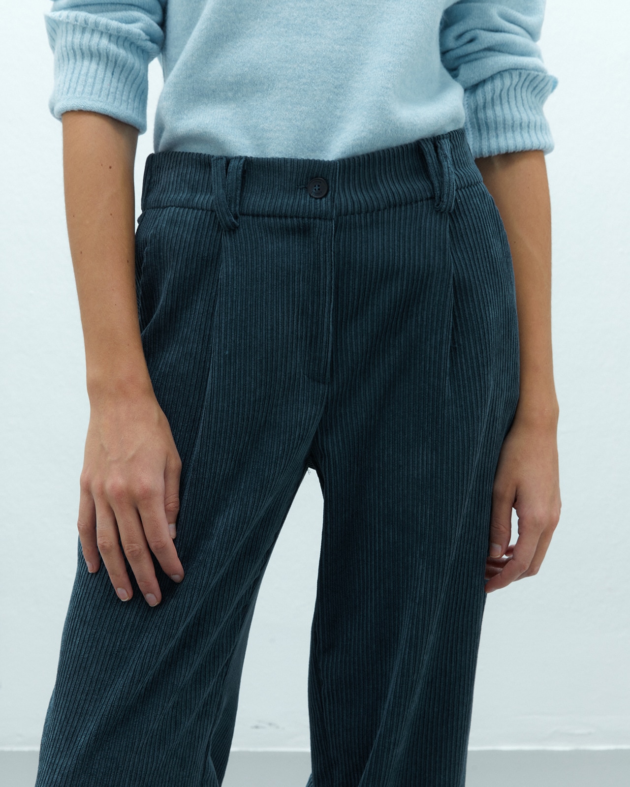 Pantalón ancho de mujer tobillero pinzas de pana - Andam - Azul marino Azul marino-4
