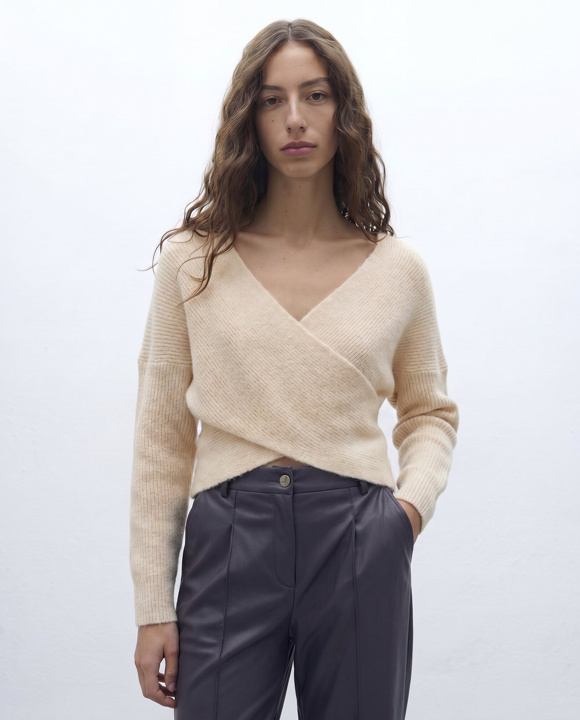 Jersey de mujer escote pico efecto cruzado - Andam - Crudo Crudo-2