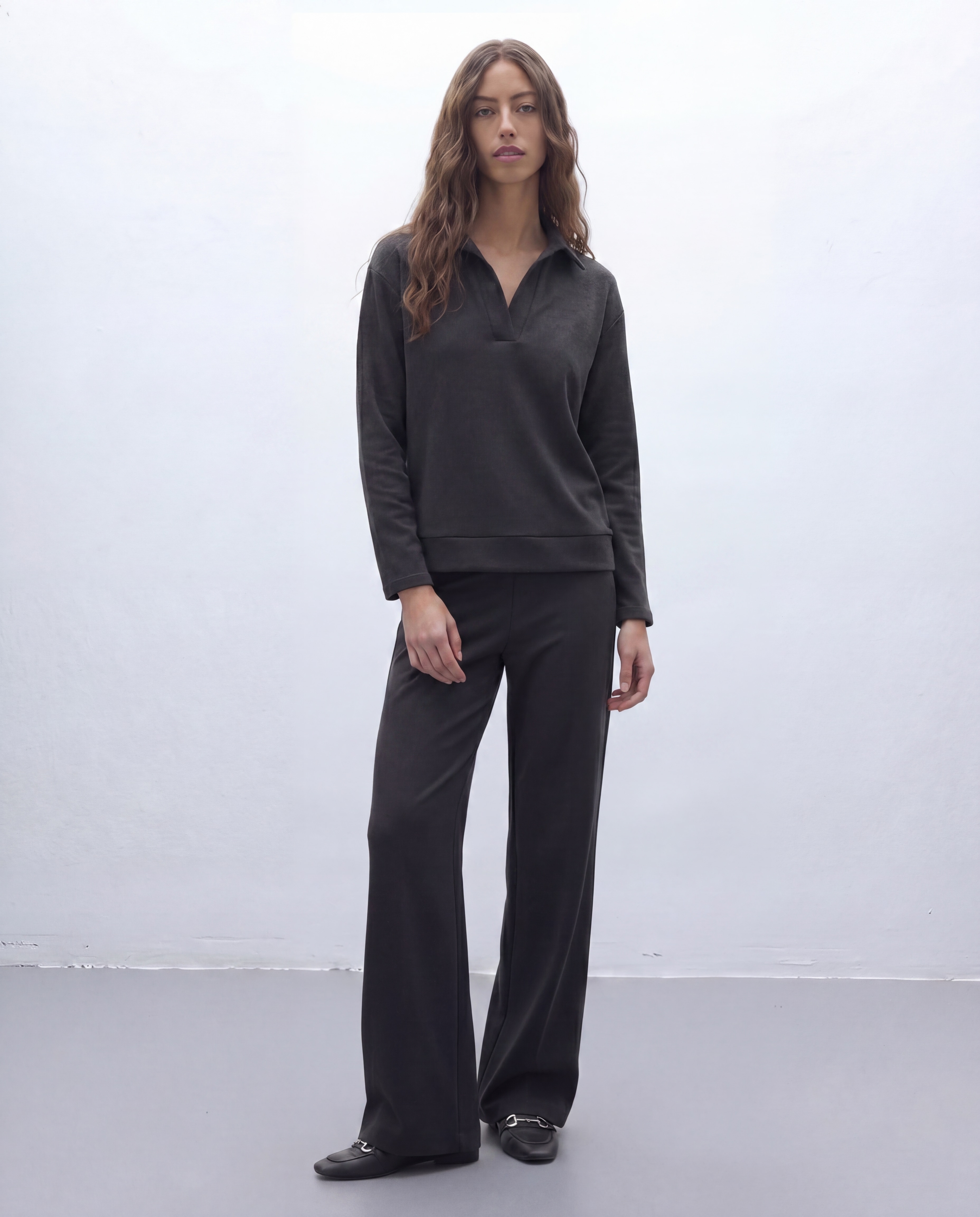 Sudadera de mujer cuello camisero forma pico - Andam - Gris Gris-1