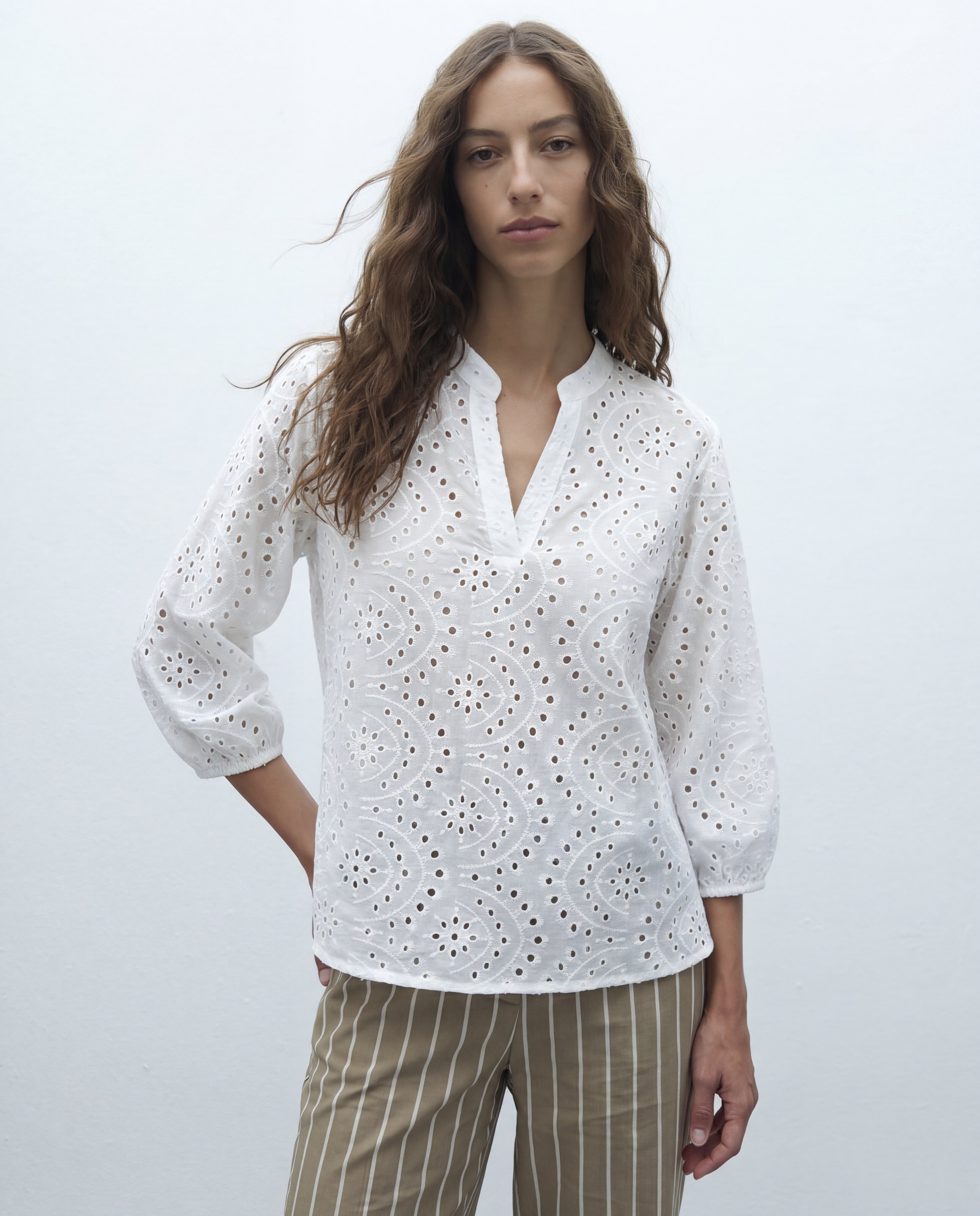 Blusa de mujer bordado suizo manga francesa - Andam - Crudo Crudo-2