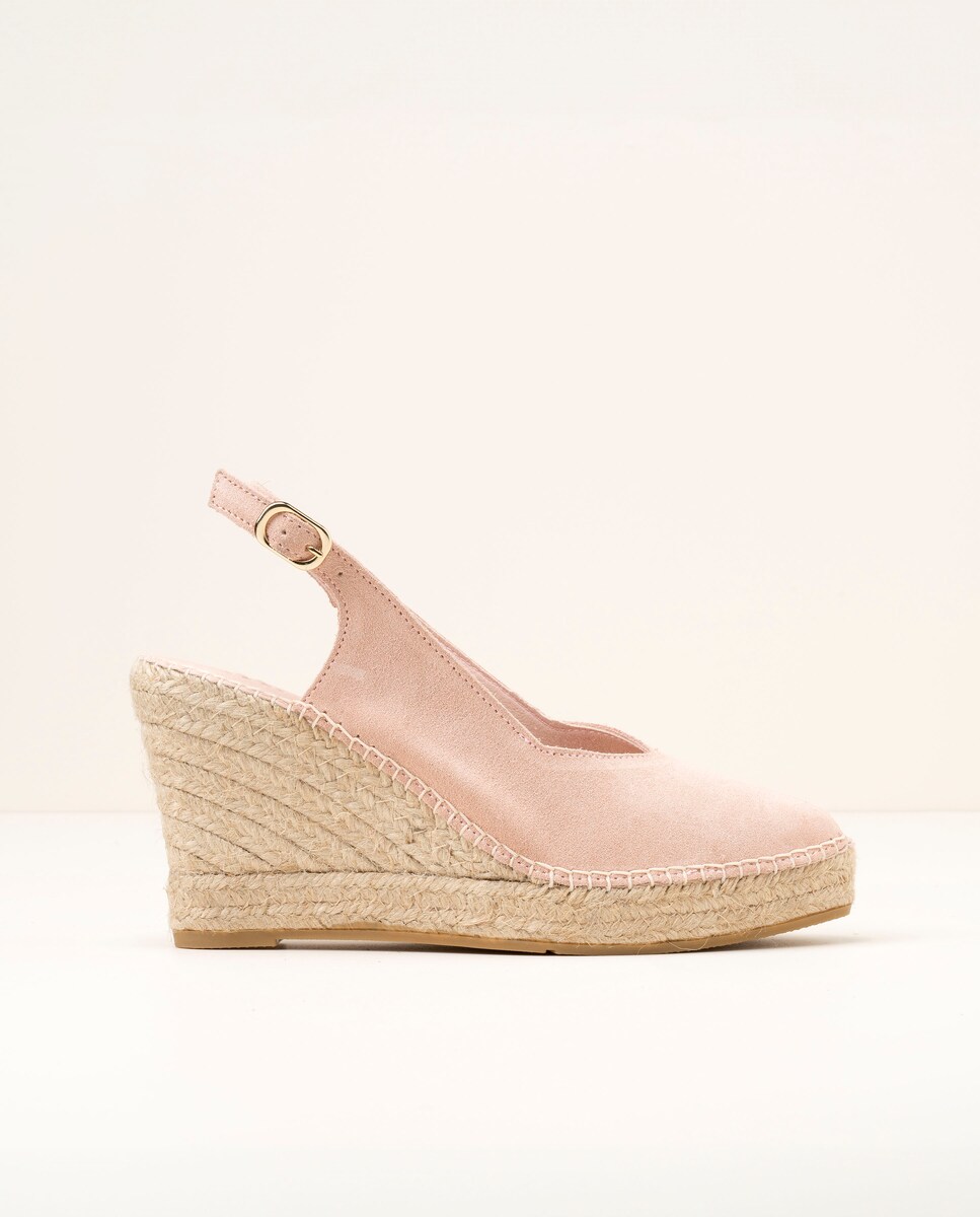 Alpargatas de cuña de mujer elaborada en serraje con punta fina