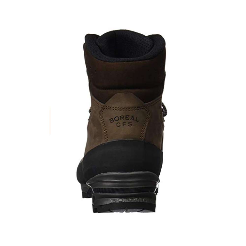 Botas boreal trekking hombre hot sale