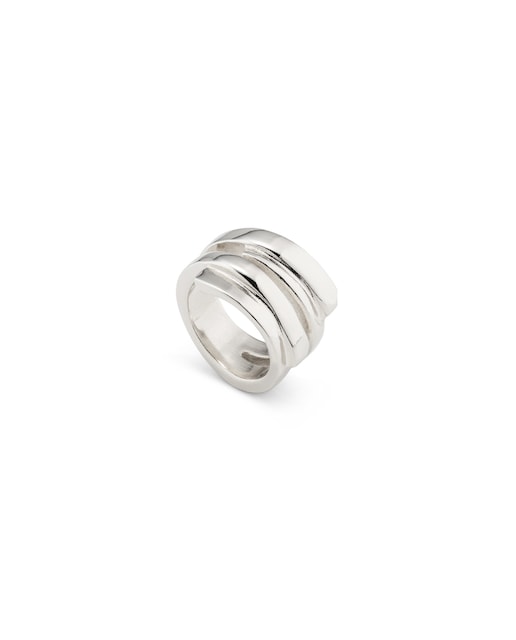 Imagen 0 de Anillo irregular bañado en plata de ley