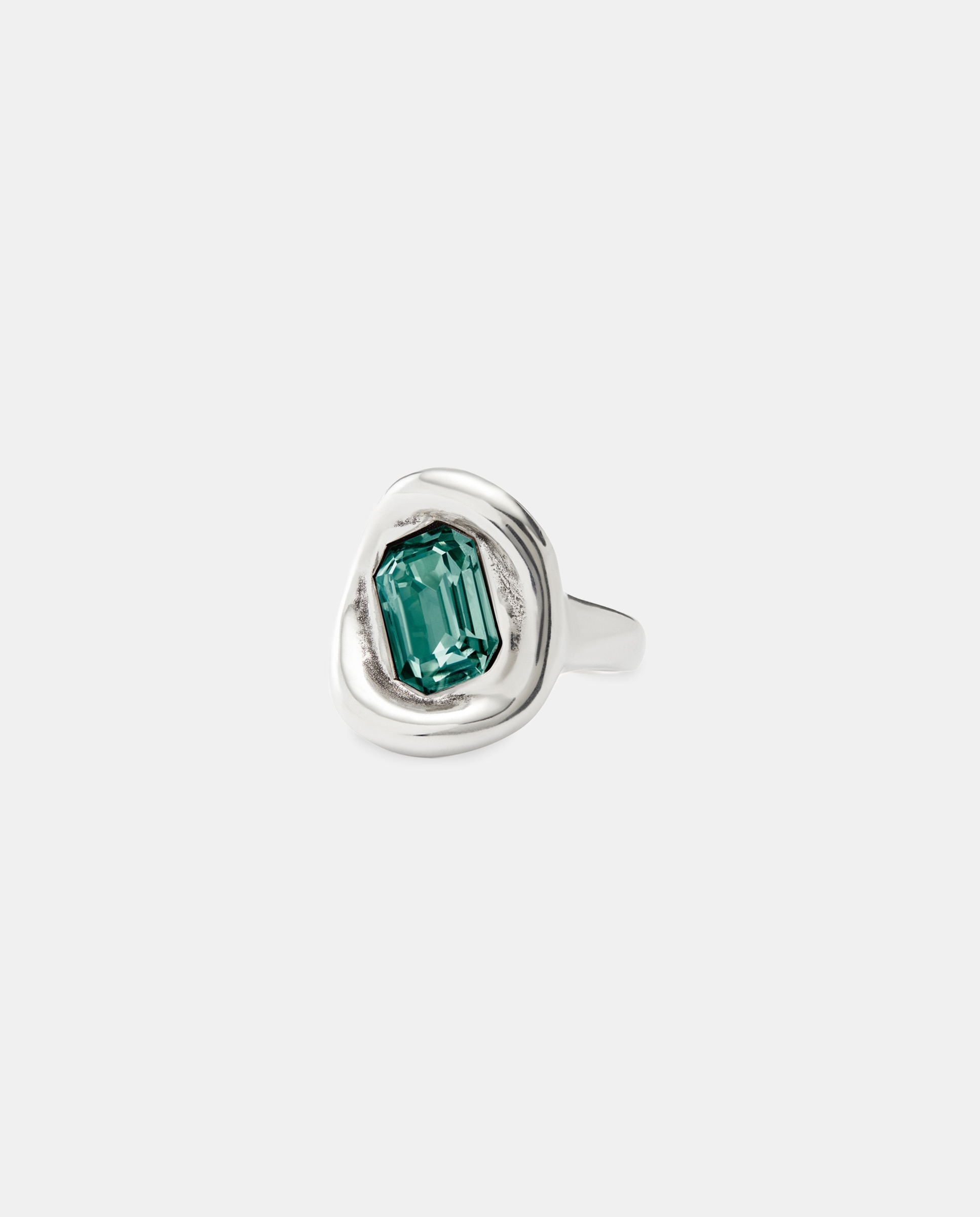 Imagen 0 de Anillo bañado en plata con cristal facetado verde Plata