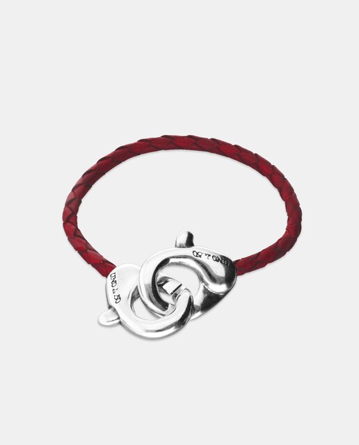 Imagen 0 de Pulsera de cuero rojo con detalle de mosquetón entrelazado