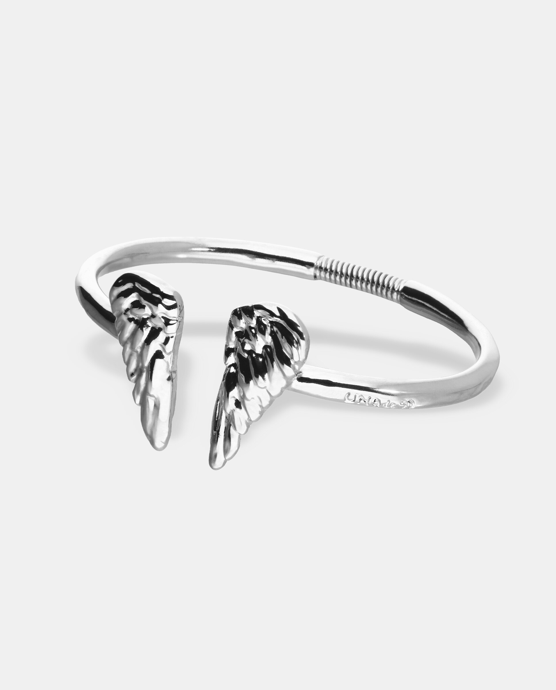 Pulsera rígida bañada en de ley con detalle de alas en los extremos - UNO de 50 - Plata Plata-1