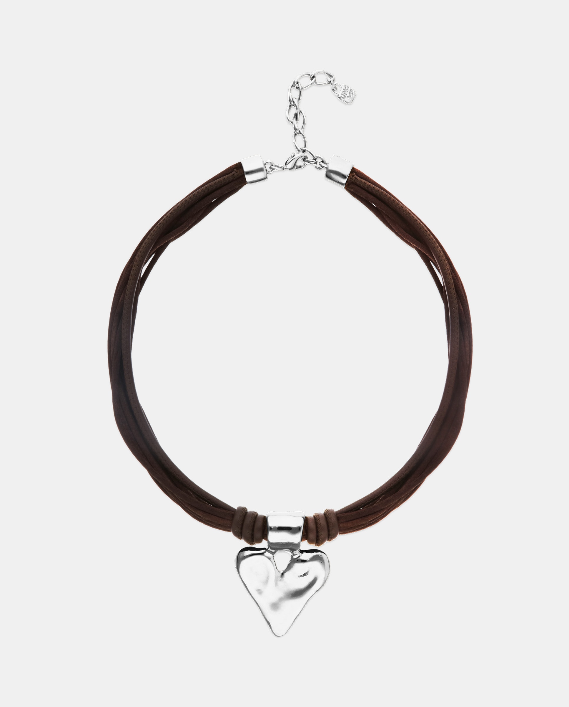 Collar mezcla de hilo de seda con cuero y detalle de corazón en plata de ley - UNO de 50 - Plata Plata-1