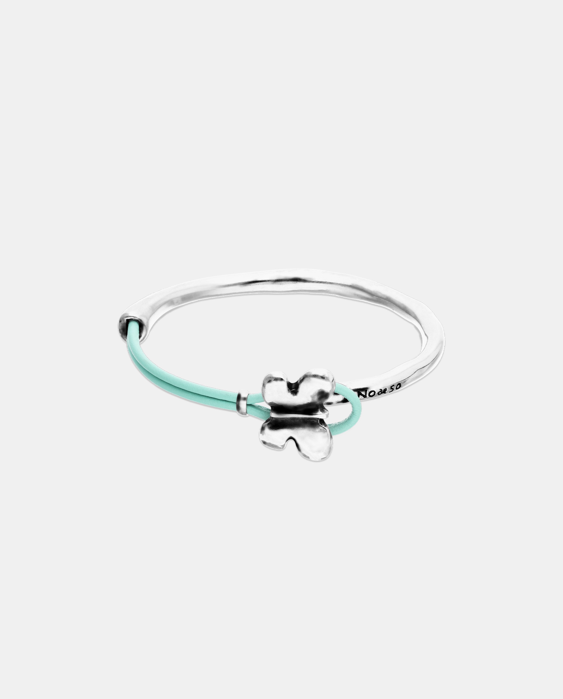 Pulsera de cuero semirrígida bañada en de ley con mariposa - UNO de 50 - Plata Plata-1
