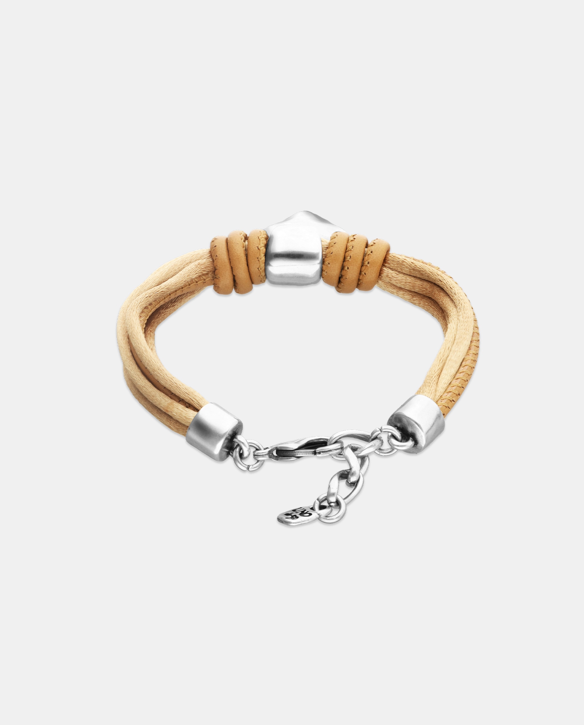 Pulsera mezcla de hilo efecto seda con cuero beige y detalle de corazón plateado - UNO de 50 - Plata Plata-3