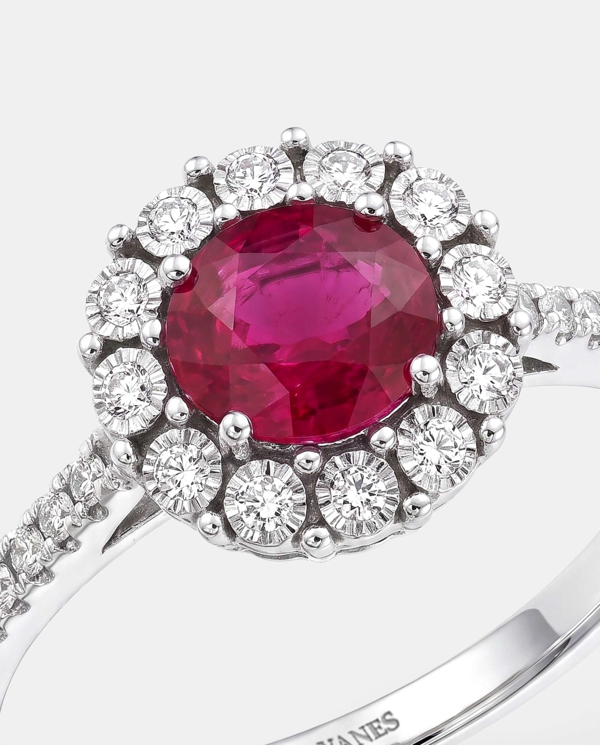 Anillo mini beauty rubi y diamantes - Yanes - Rubí Rubí-3