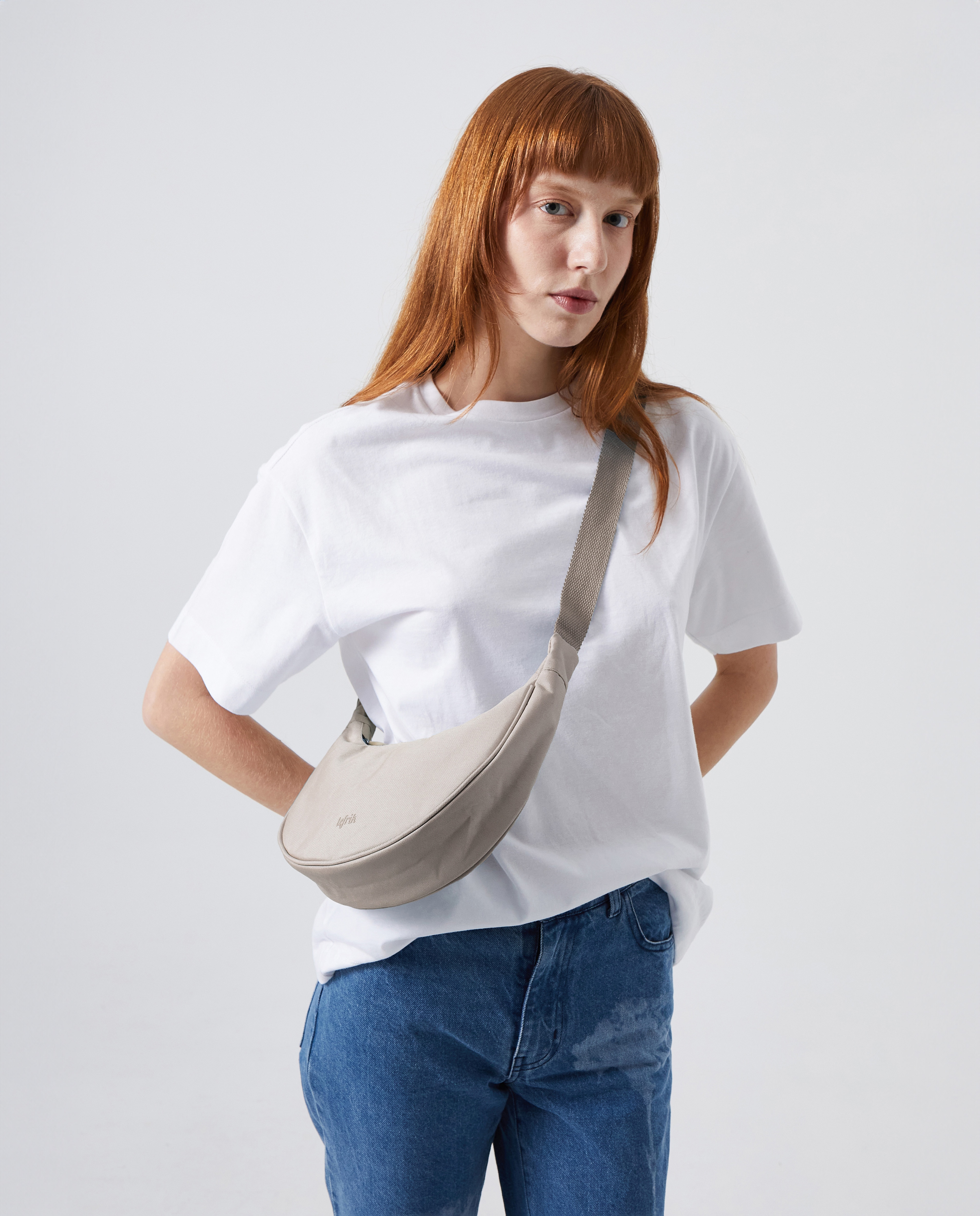 Bolso mini media luna con correa ajustable - Lefrik - Ceniza Ceniza-2