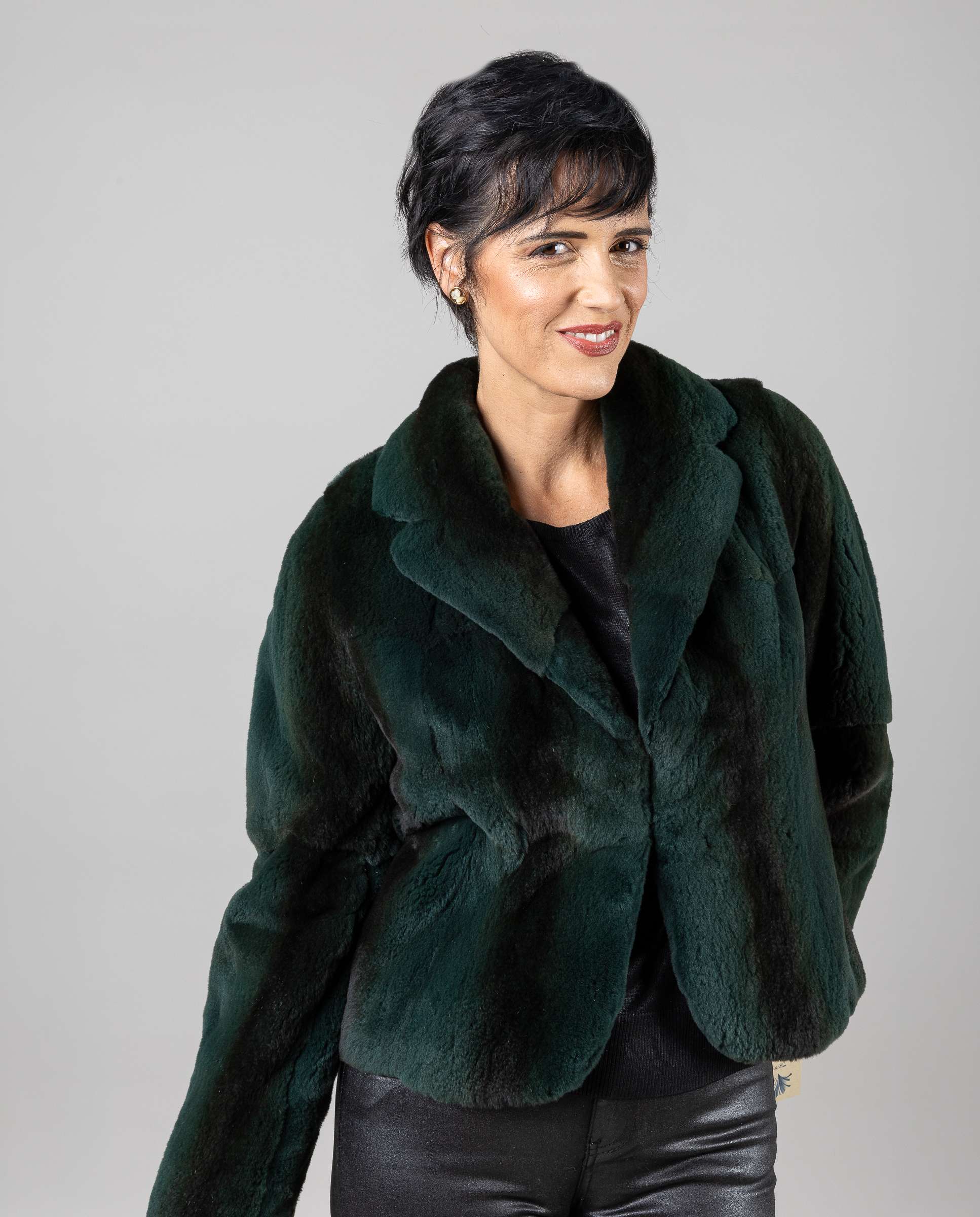 Bolero de mujer de pelo de visón despinzado con cuello de solapa - De la Roca - Verde Verde-3