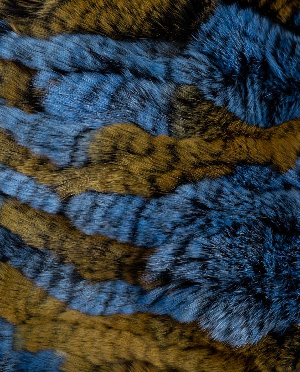 Imagen 2 de Cuello de pelo de rex en - De la Roca - Multicolor Multicolor