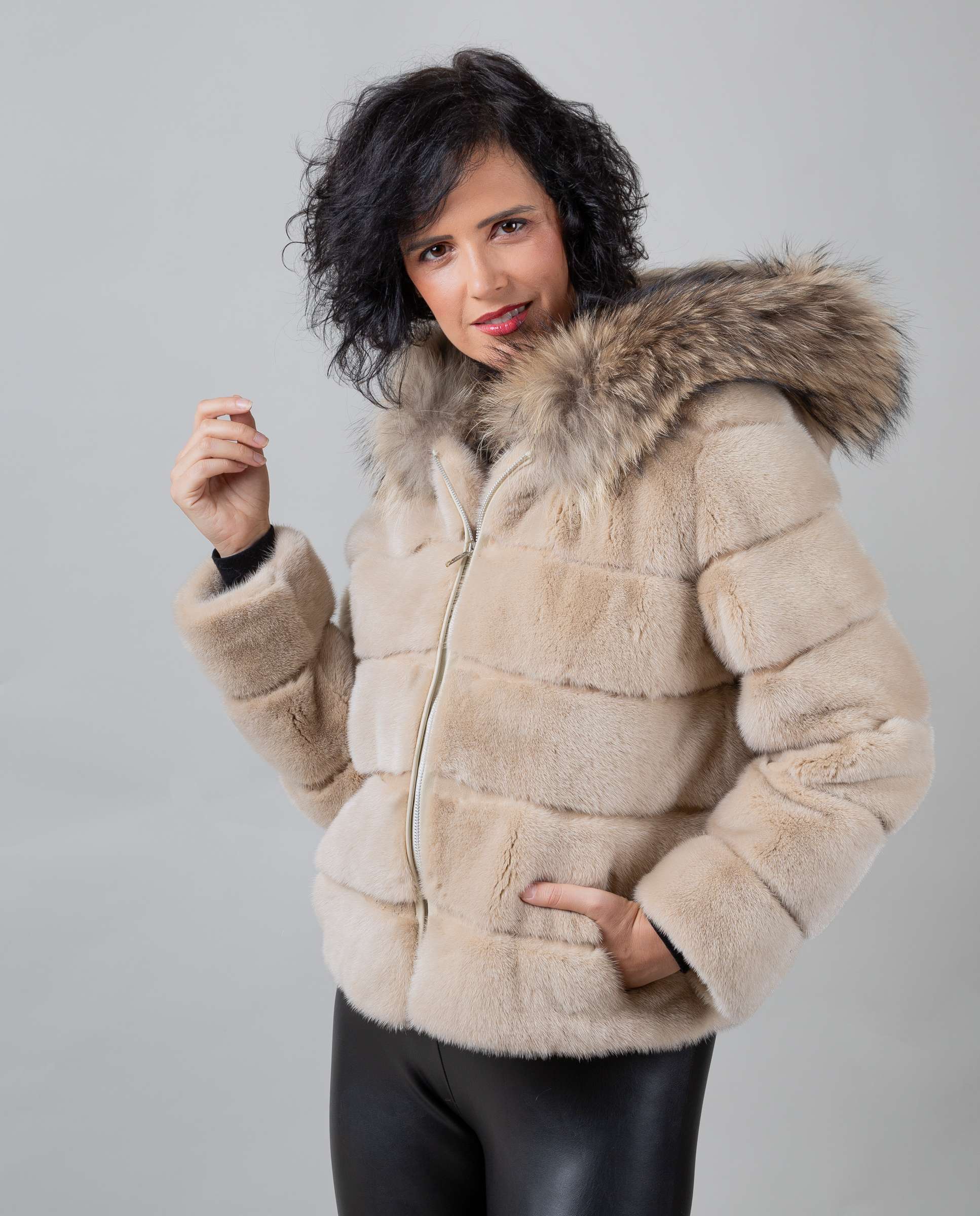 Chaqueta de pelo de mujer de visón con capucha - De la Roca - Beige Beige-1