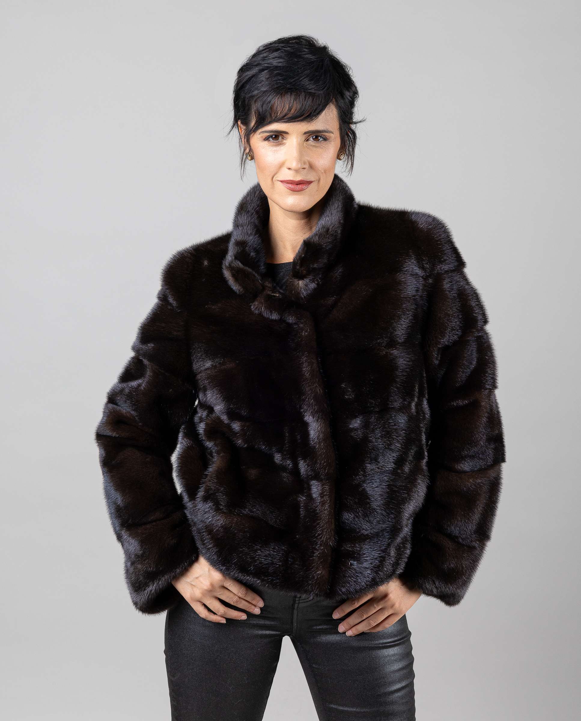 Chaqueta de mujer de pelo de visón con cuello levantado - De la Roca - Marrón Marrón-1