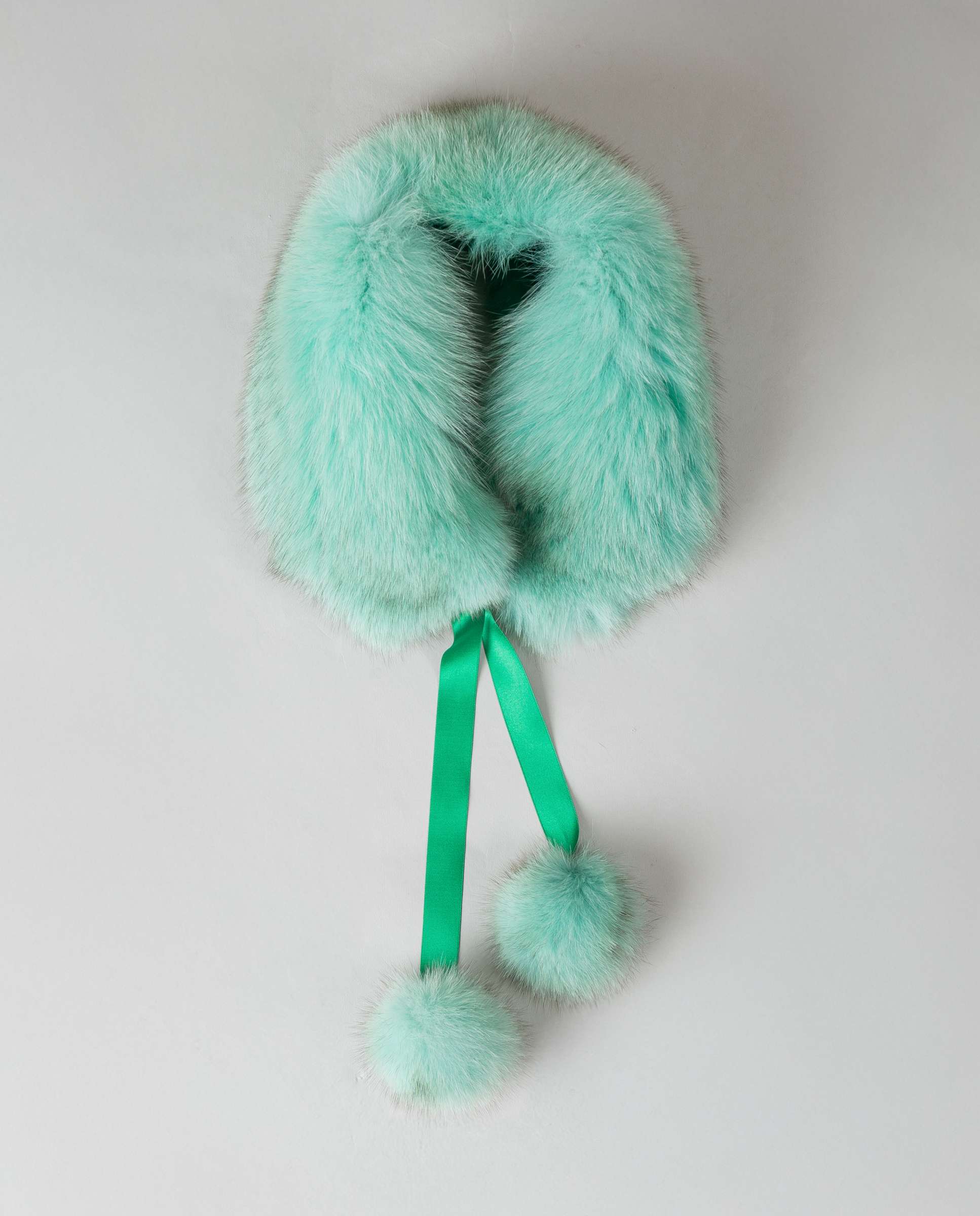 Imagen 0 de Cuello de pelo de zorro en color verde Verde