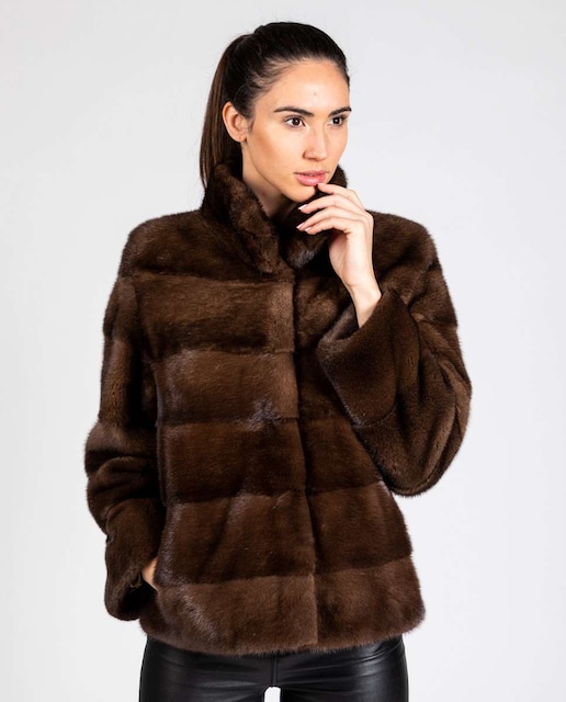 Imagen 0 de Chaqueta de pelo de mujer en visón con espalda diagonal