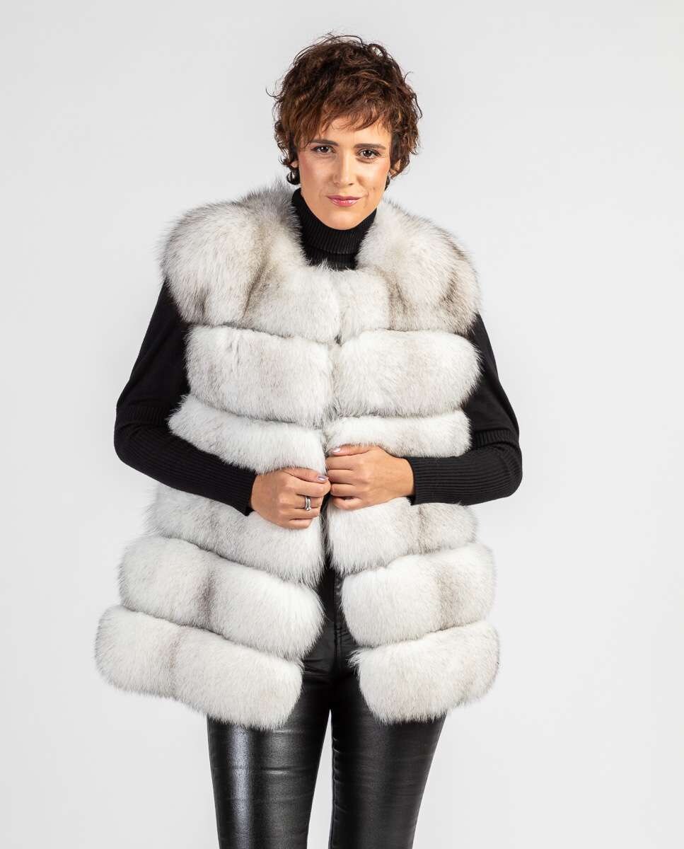 Chaleco de pelo de mujer de zorro en horizontal · De la Roca · El