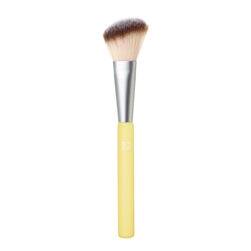 Brocha de maquillaje The Angle Blush Brush 3INA