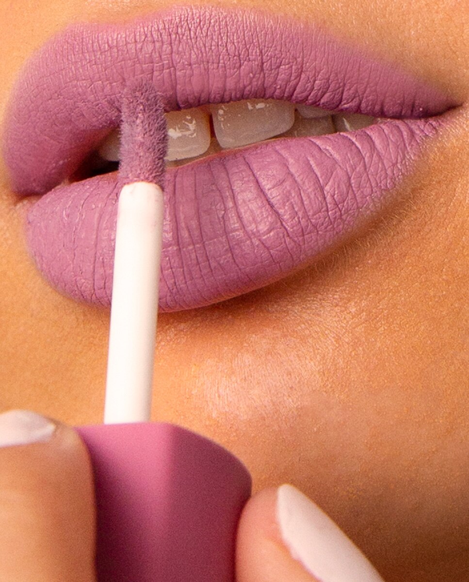 Barra de labios The Longwear Lipstick 3INA - 444 6 ml 444-2